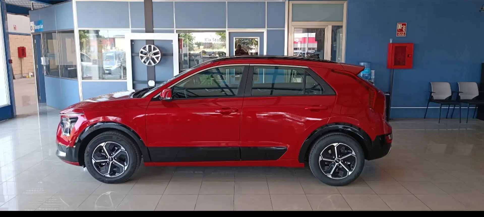 Kia Niro Niro 1.6 HEV Drive 141 Drive Rojo - 1