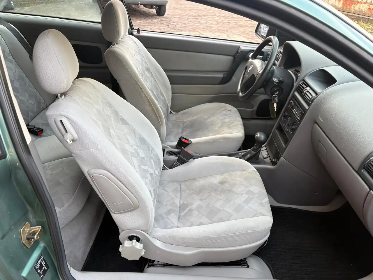 Opel Astra 1.8 Comfort TÜV/SERVICE/Z.R NEU, foto 11