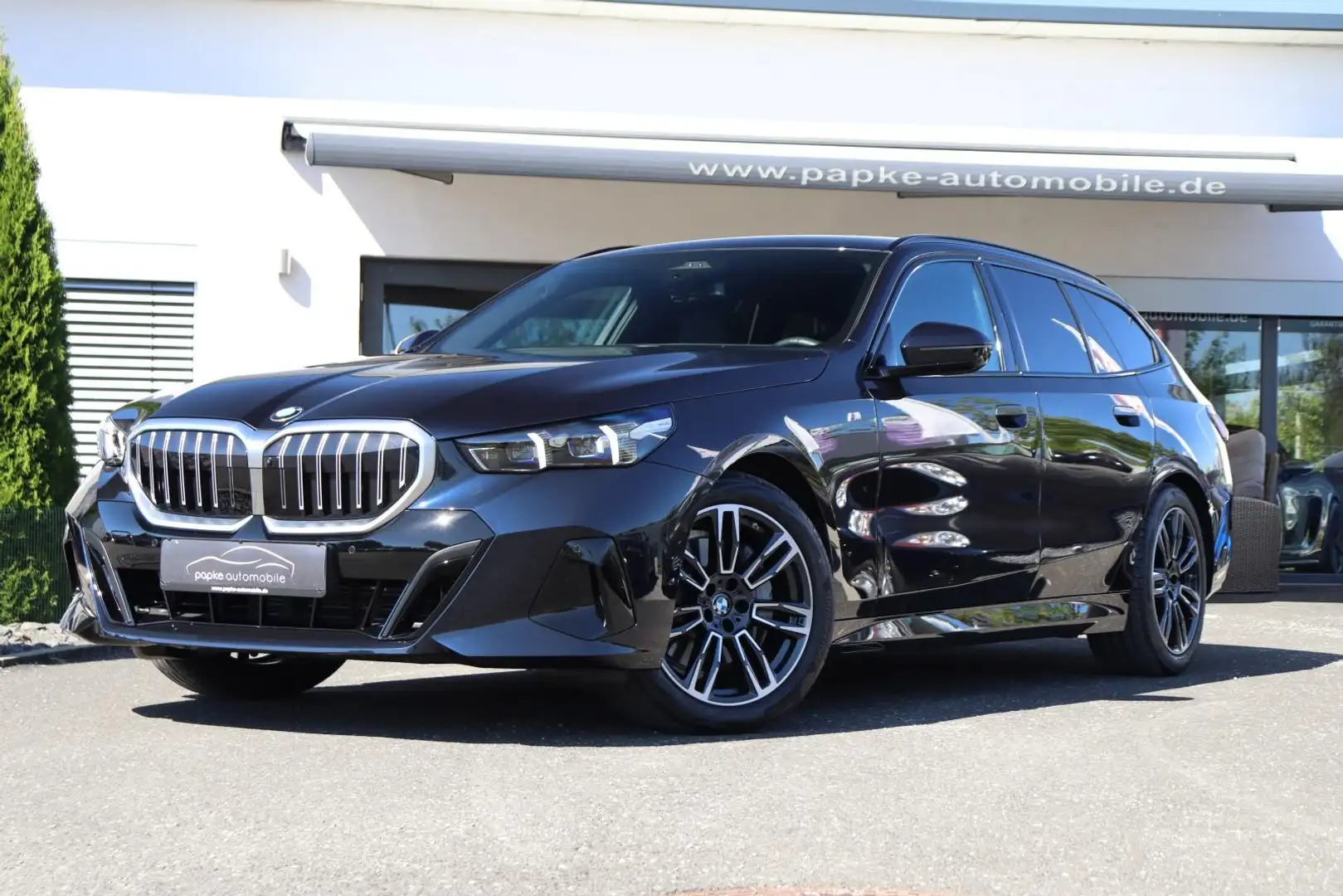 BMW 540 d xDrive Touring M Sport +STANDHEIZ+AHK+HUD+ Noir - 2