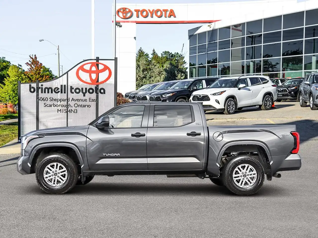 Toyota Tundra снимка Toyota Tundra