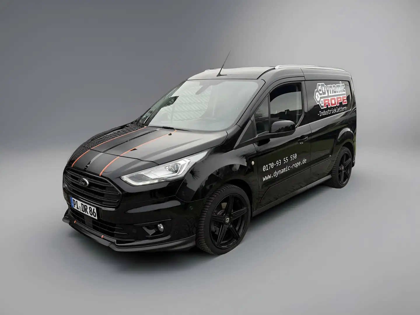 Ford Transit Connect Sport Schwarz - 1