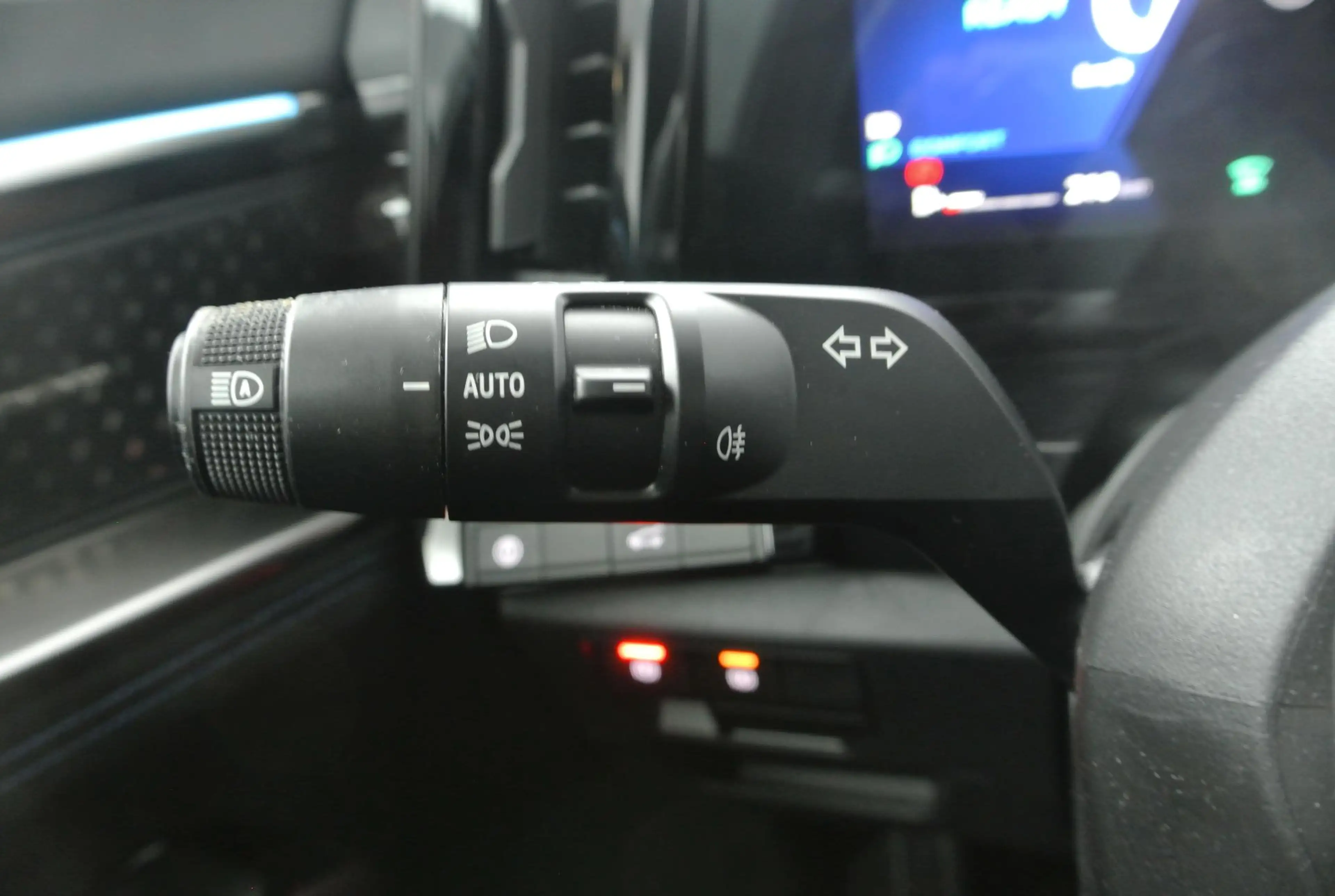 Renault Espace E-Tech full hybrid 200 esprit Alpine 7p. | Pack Pr — photo 36