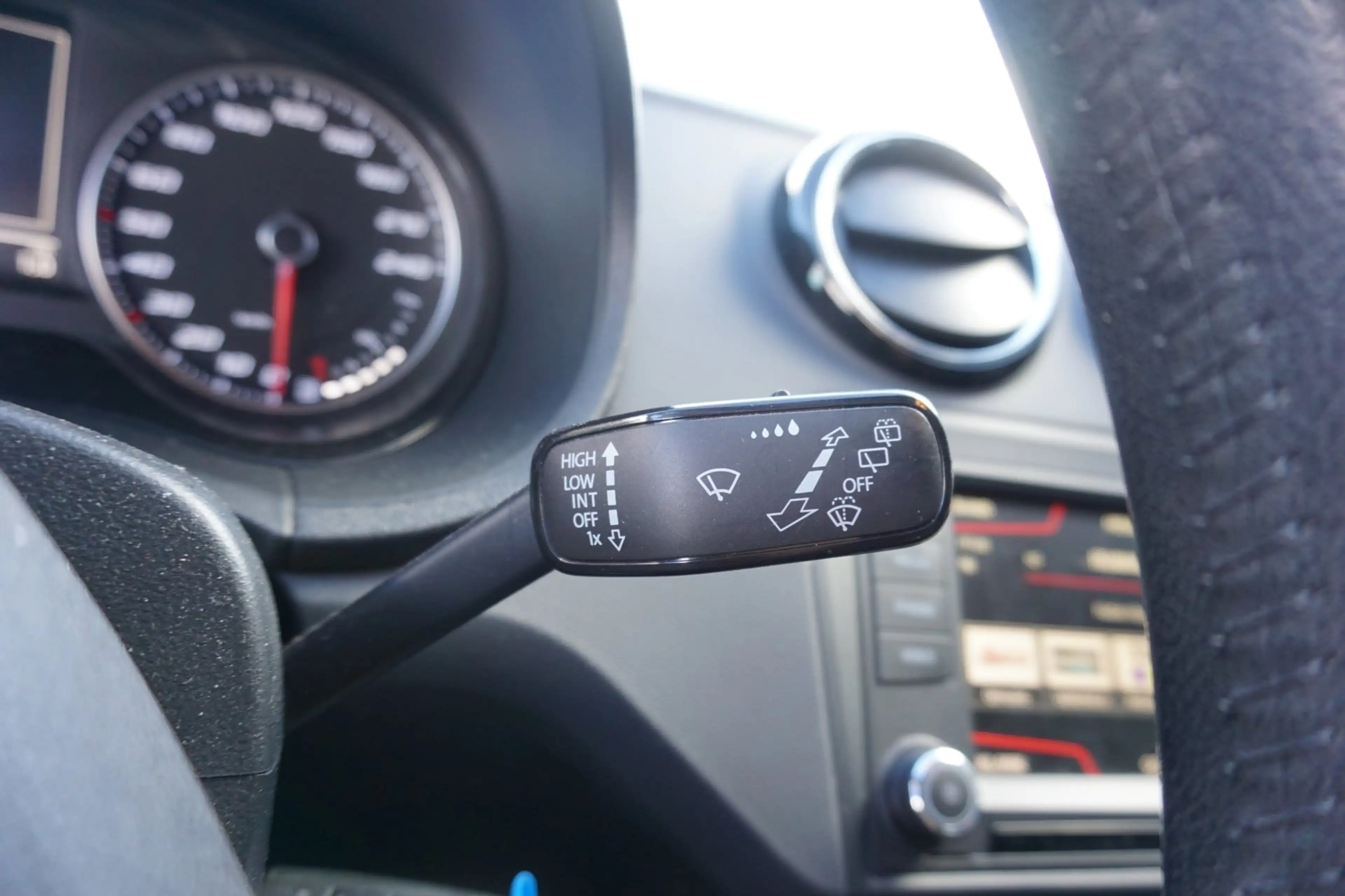 SEAT Ibiza 1.0 EcoTSI Style Connect — photo 9
