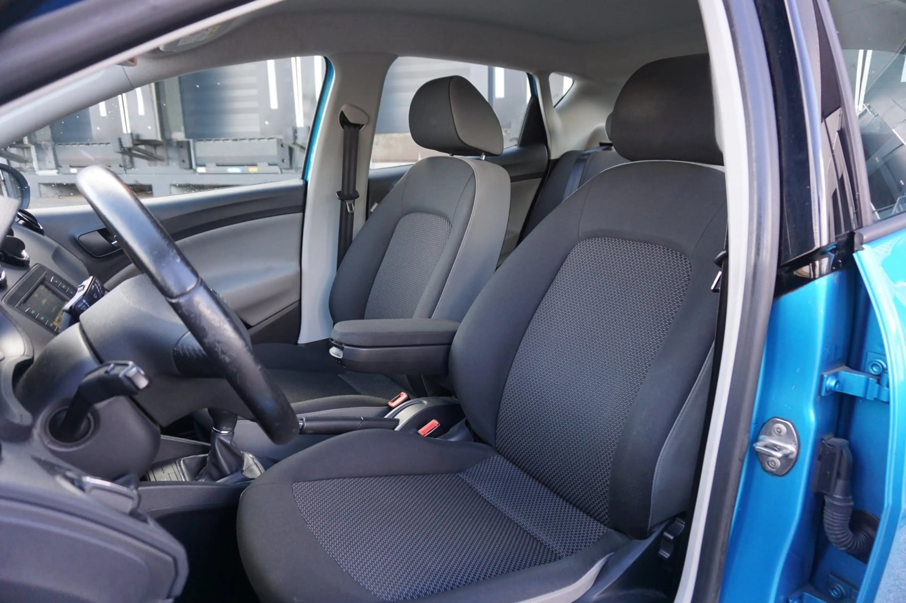 SEAT Ibiza 1.0 EcoTSI Style Connect — photo 3