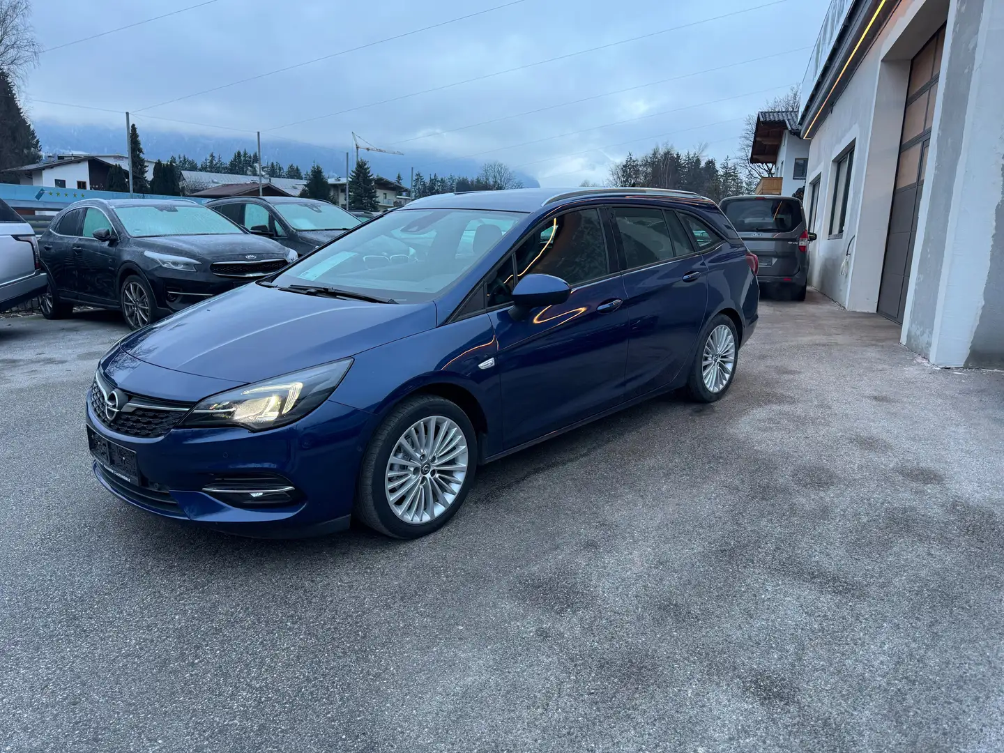 Opel Astra Astra ST 1,2 Turbo Direct Inj. GS Line GS Line Blau - 1
