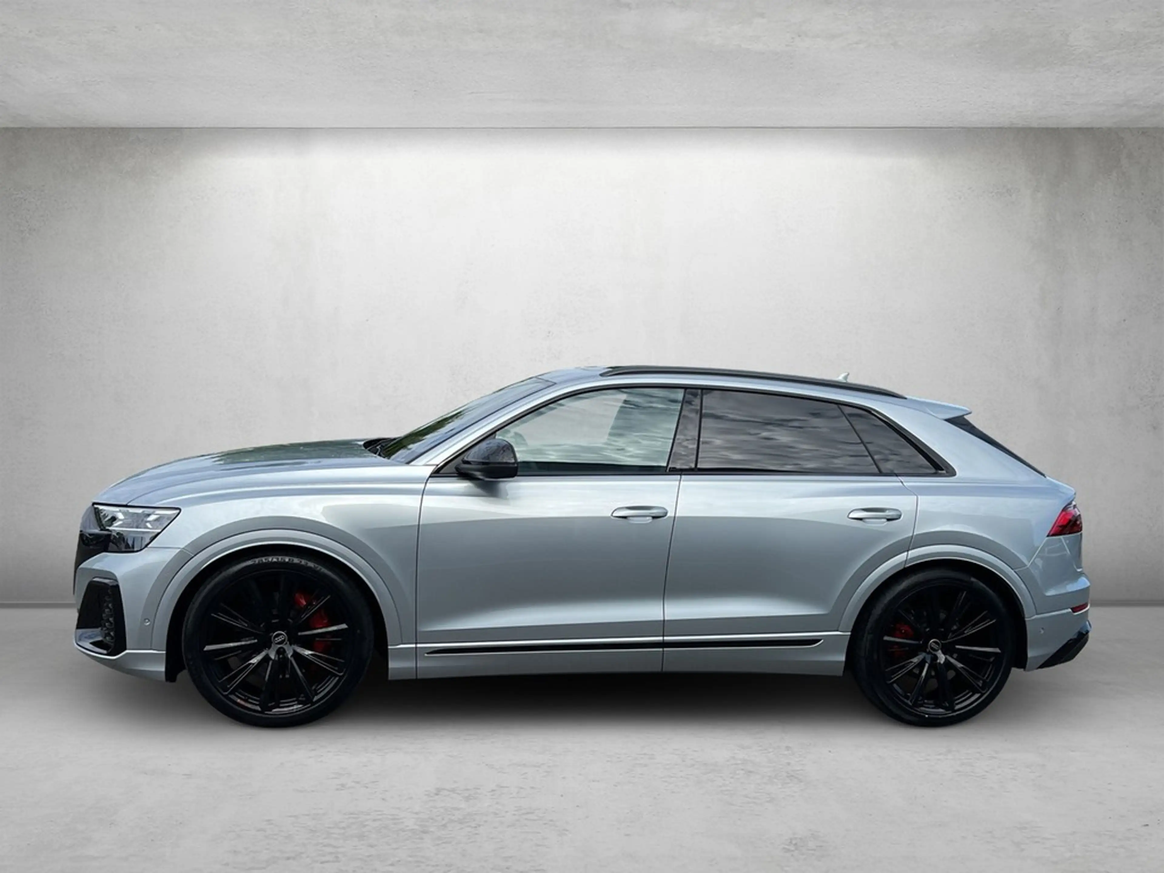 Audi SQ8 SUV TFSI quattro tiptronic *HUD*AHK*B&O* — photo 3