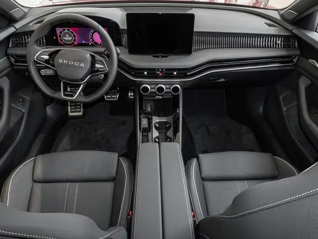 Skoda Superb view 7