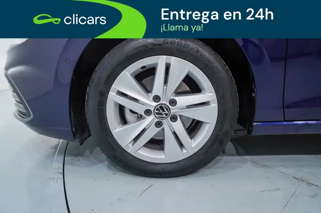 Volkswagen Golf view 11