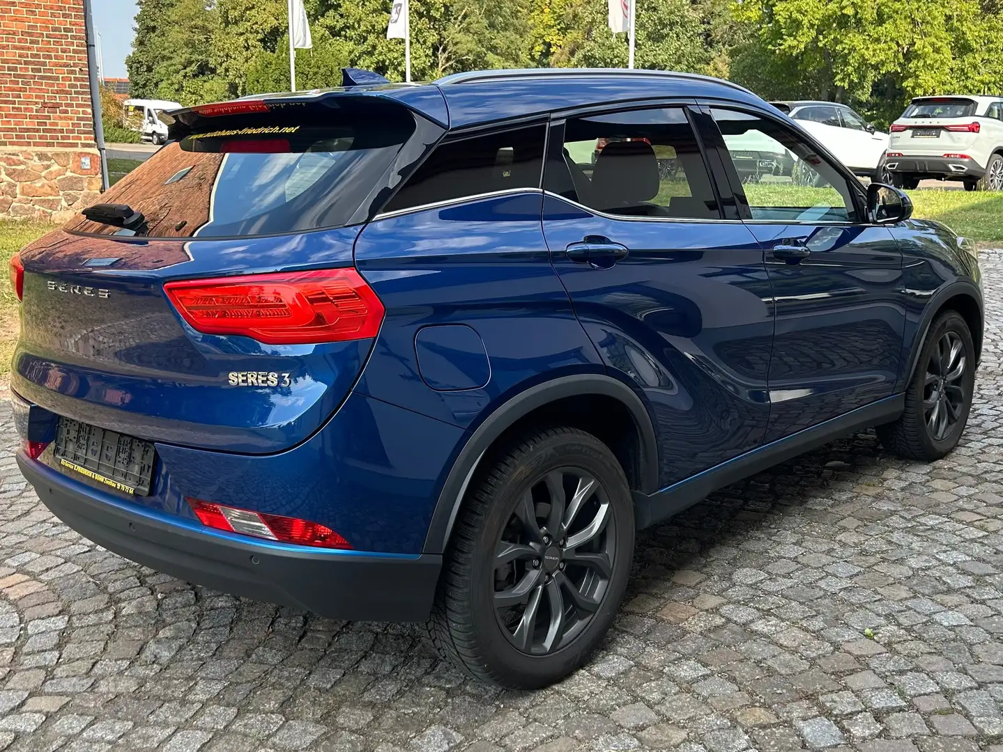 Seres Seres 3 Luxury Blau - 2