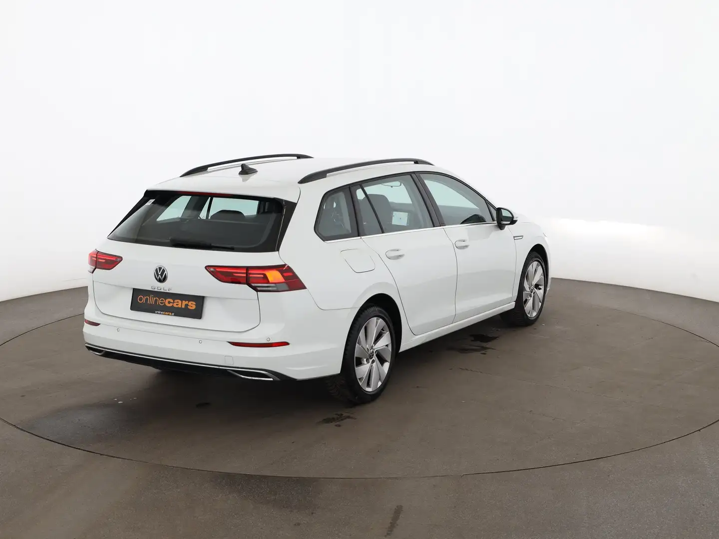Volkswagen Golf Variant Golf VIII Variant 2.0 TDI Style Aut LED RADAR NAV Weiß - 2