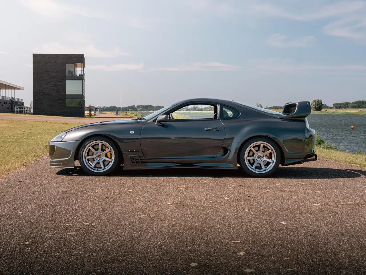 Toyota Supra 3.0i Singel Turbo, foto 2