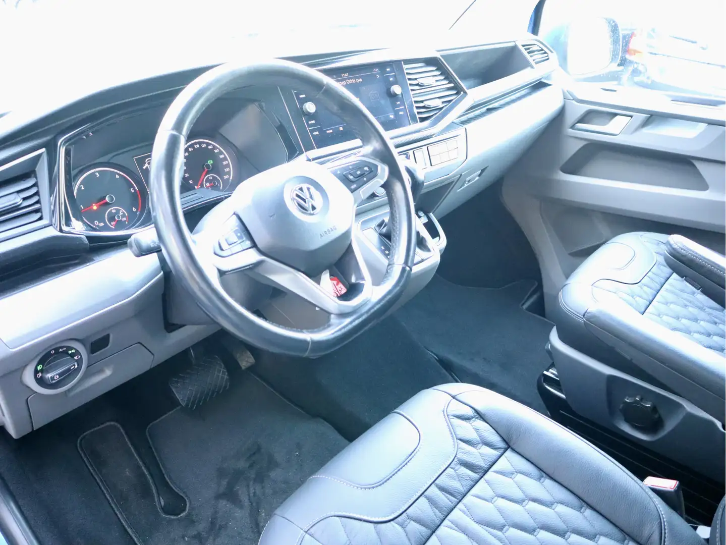 Volkswagen T6.1 Transporter 2.0 TDI 150PK DSG LANG 2X SCHUIFDEUR Bleu - 2