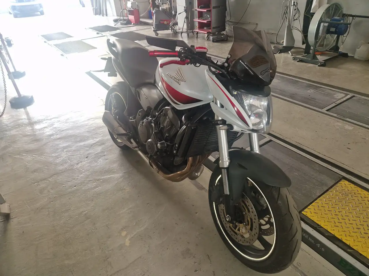 Honda Hornet