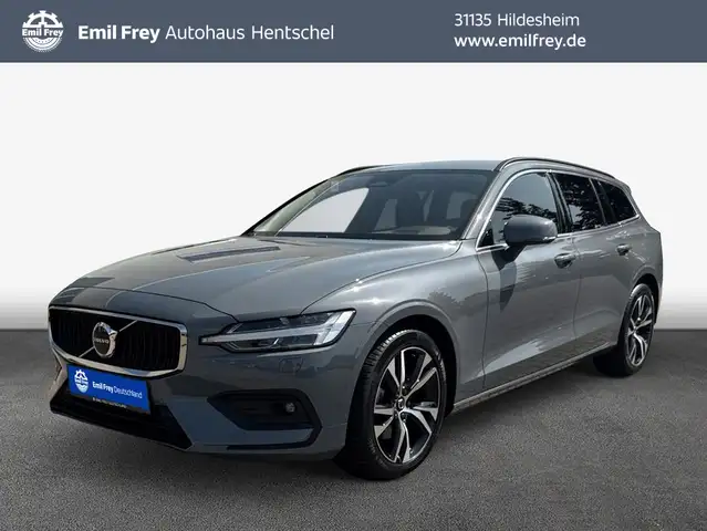 Volvo V60 B3 B DKG Core SH WINTER MET FIS LED