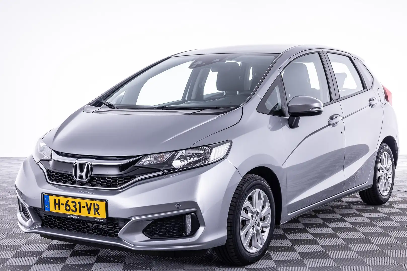 Honda Jazz 1.3 i-VTEC Comfort AUTOMAAT | NAVIGATIE | Bijna al Grijs - 2
