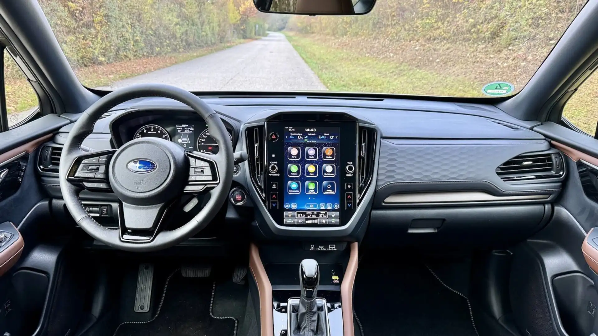 Subaru Forester 2.0 ie 100 kW AWD Exclusive Gris - 2