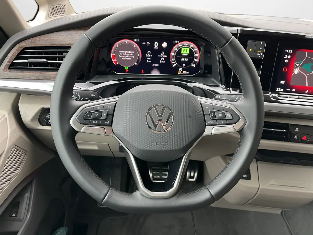 Volkswagen T7 Multivan 2.0 TDI DSG Style lang 9