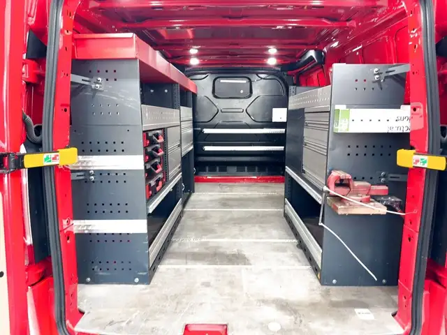 Ford Transit Custom view 6