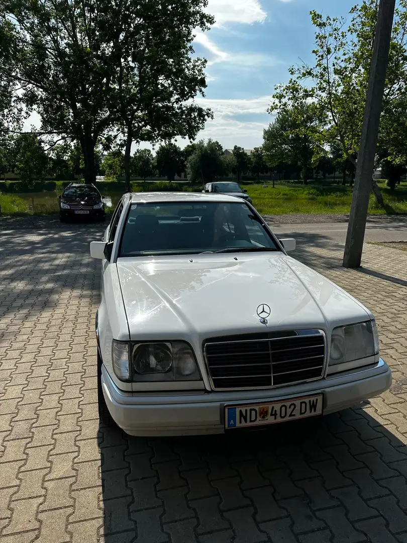 Mercedes-Benz 200 E 200 W124 Wit - 1