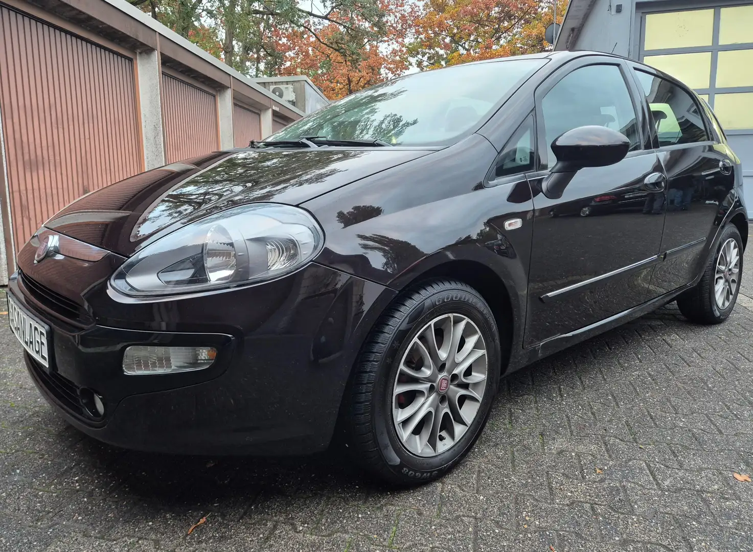 Fiat Grande Punto 1.2 8V Active /LPG/Klima/AUX/ Noir - 1