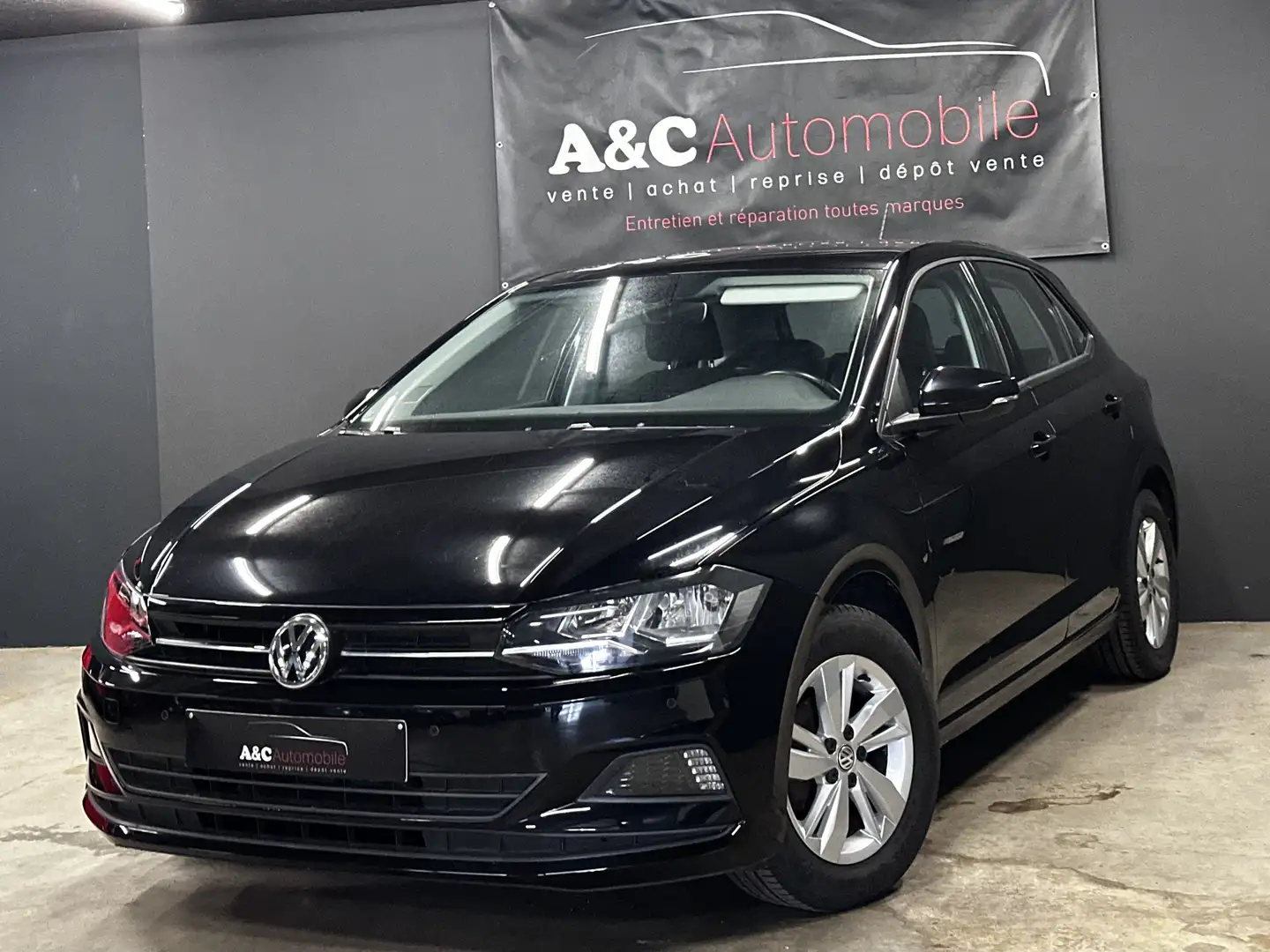 Volkswagen Polo 1.0i Carplay Negro - 1