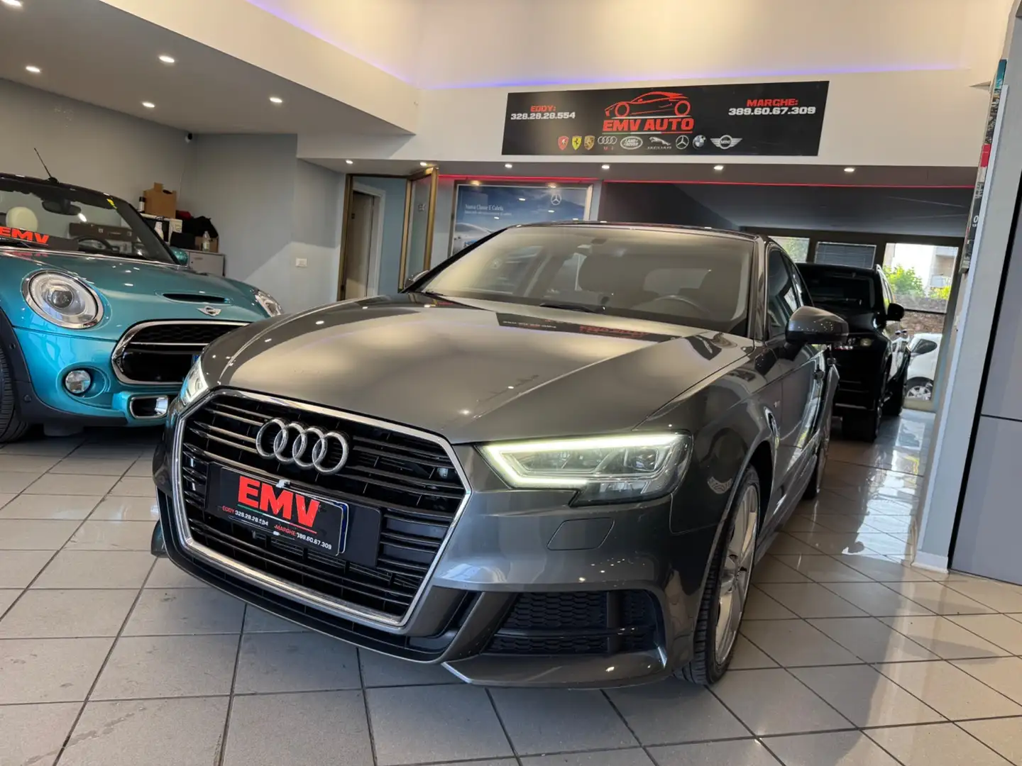 Audi A3 SPB 30 TDI Admired Grigio - 2