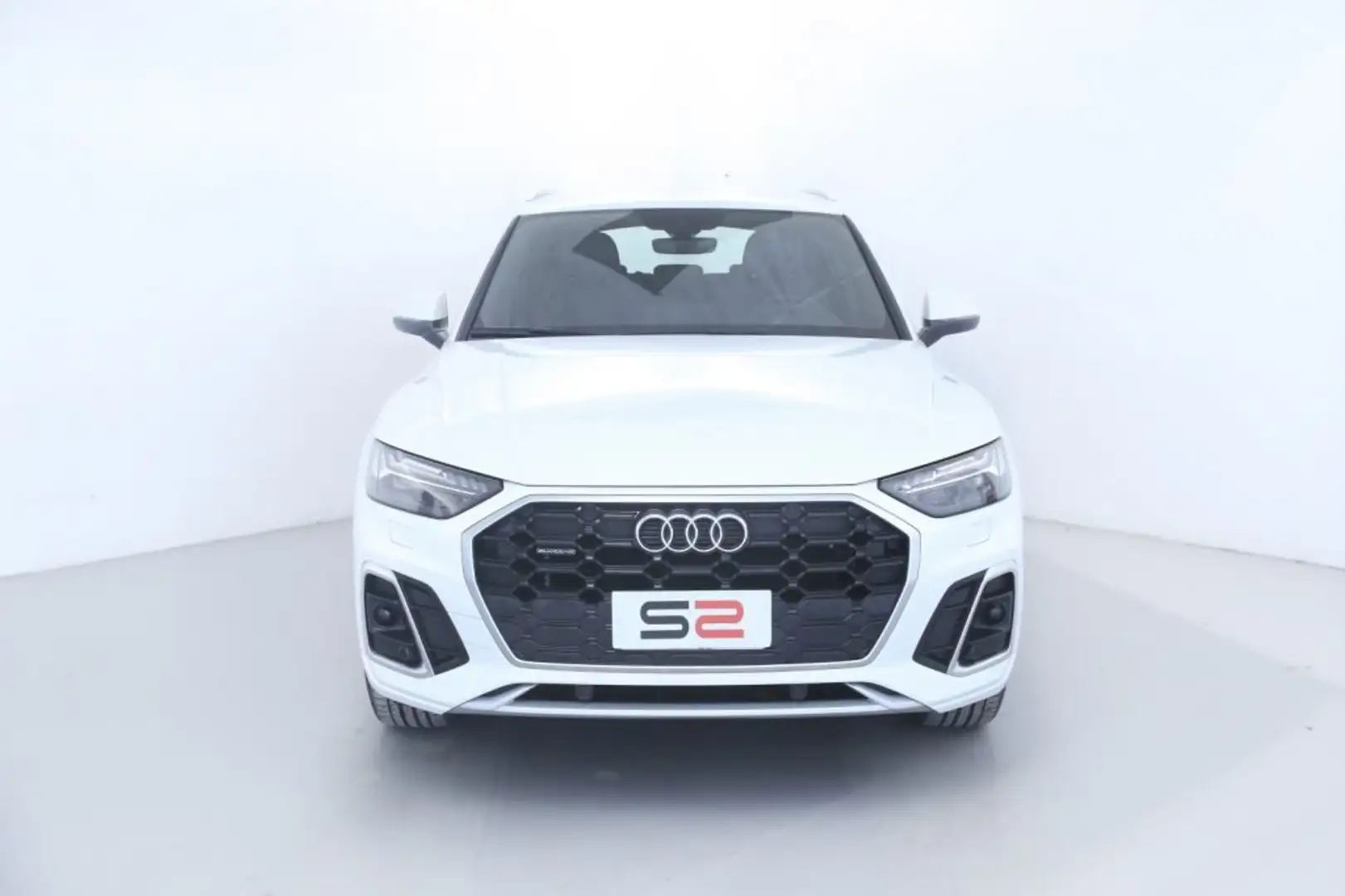 Audi Q5 40 TDI 204 CV quattro S tronic S line Matrix Bianco - 2