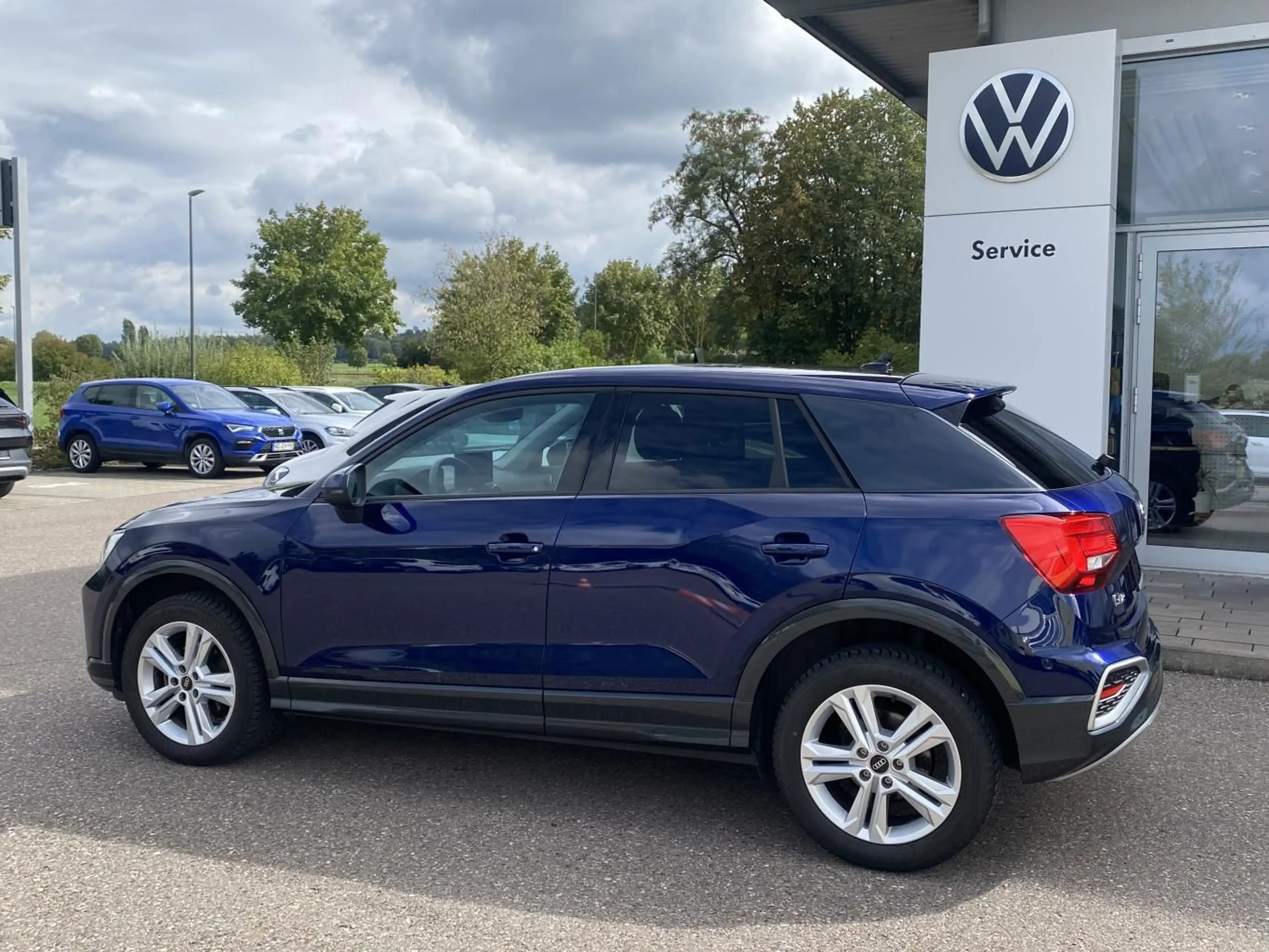 Audi Q2 35 1.5 TSI S-tronic advanced NAVI+AHK+VIRTUAL — photo 3