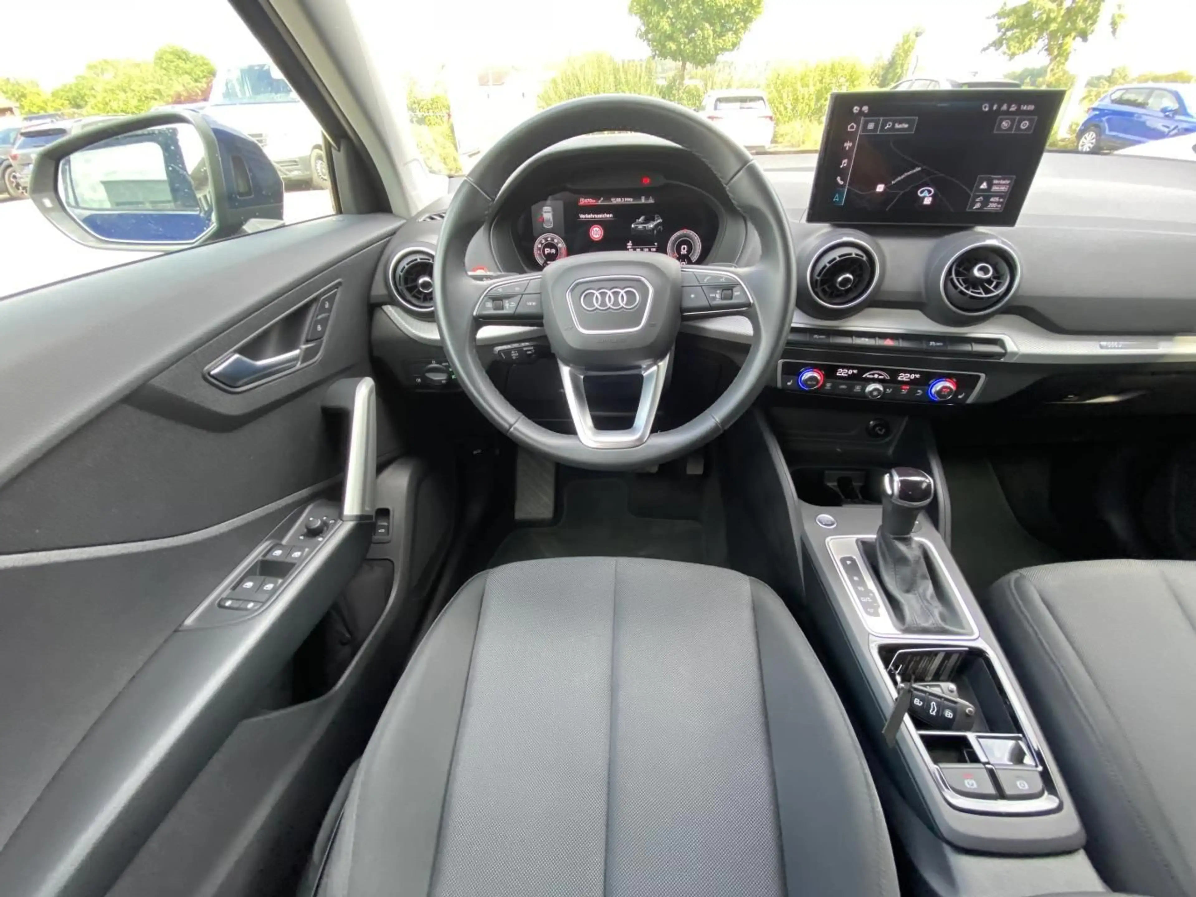 Audi Q2 35 1.5 TSI S-tronic advanced NAVI+AHK+VIRTUAL — photo 13