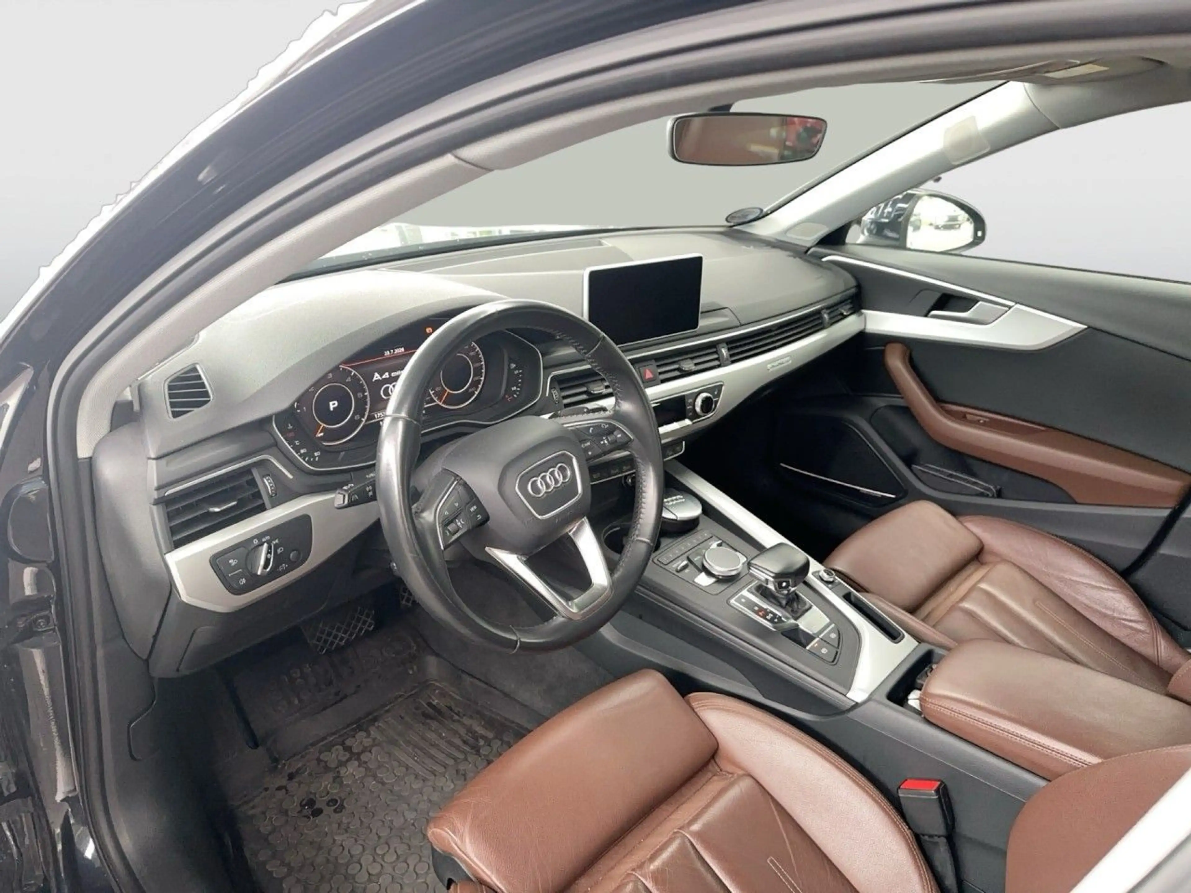 Audi A4 allroad quattro 3.0 TDI Panorama-Glasdach + MMI NAVI + AHK — photo 11