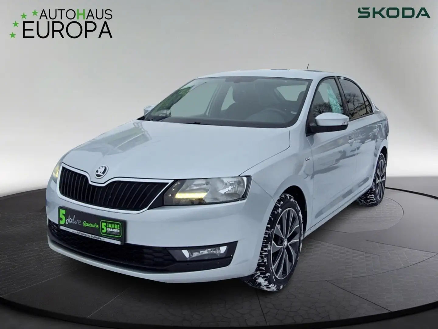 Skoda Rapid/Spaceback Rapid 1.0 TSI Drive KlimaA SHZ 4xel.FH DAB PDC Argent - 1