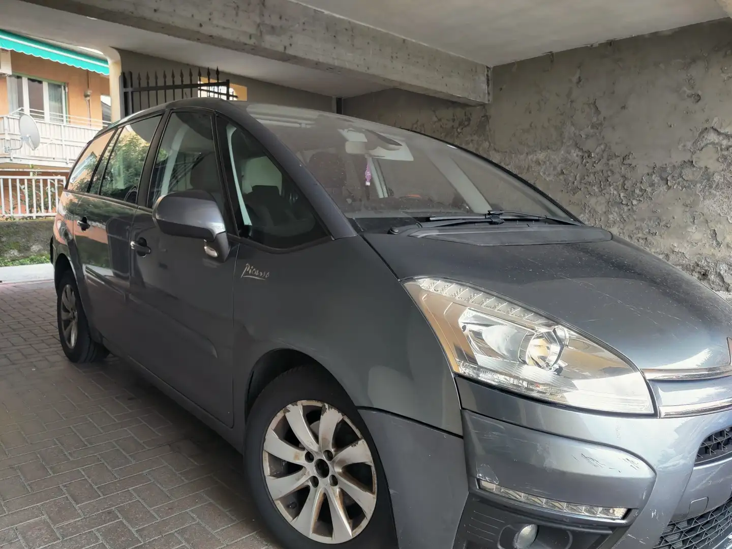 Citroen Grand C4 Picasso 1.6 e-hdi airdream Exclusive 110cv cmp6 - 2
