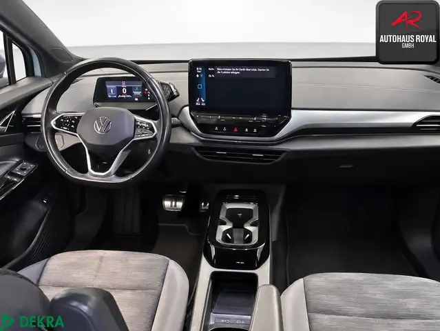 Volkswagen Id.5 view 7