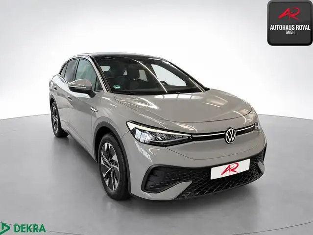 Volkswagen Id.5 view 3