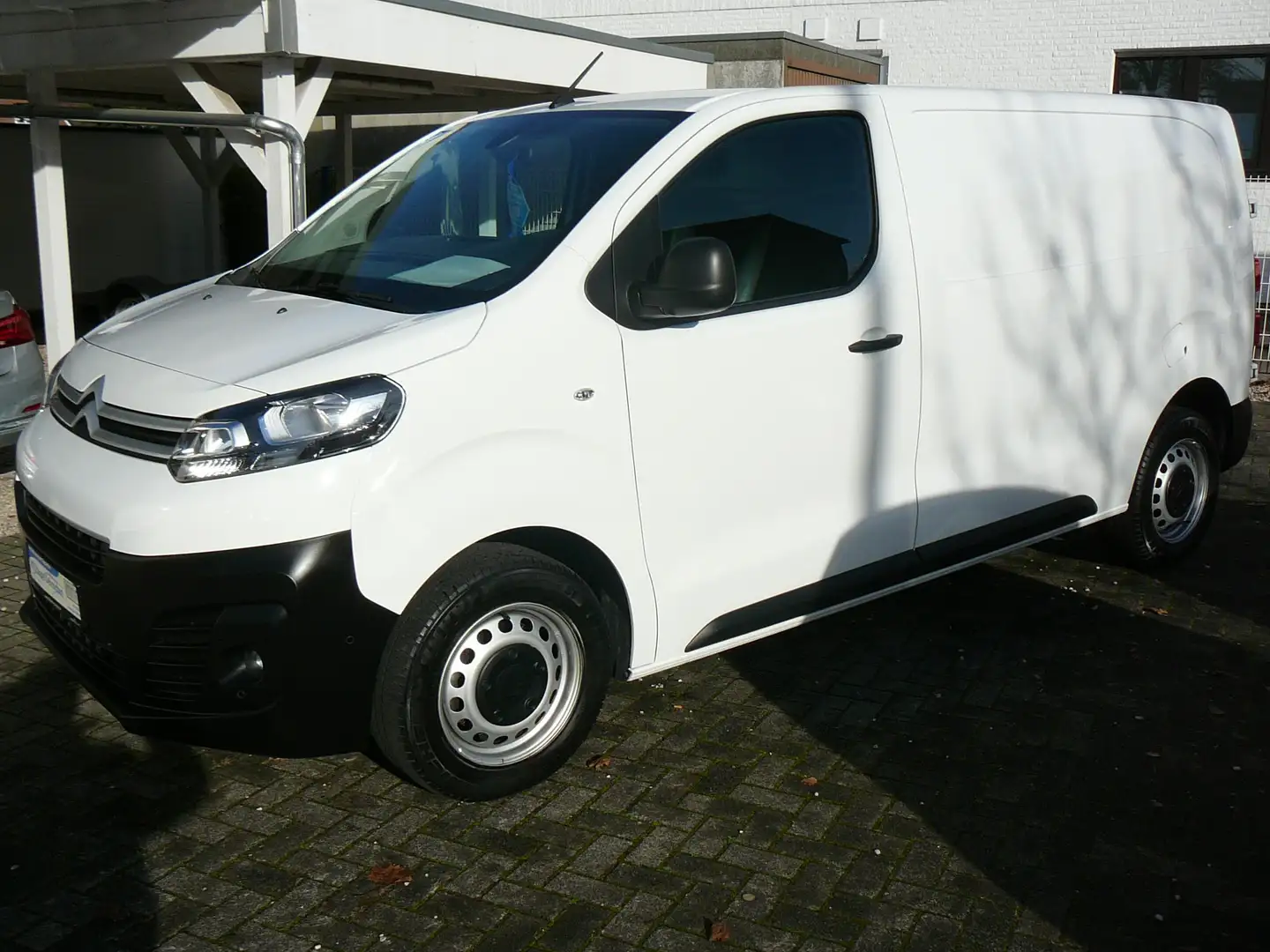 Citroen Jumpy Sehr gepflegt,Automatikgetriebe,Klimaanlage,AHK,! Weiß - 1