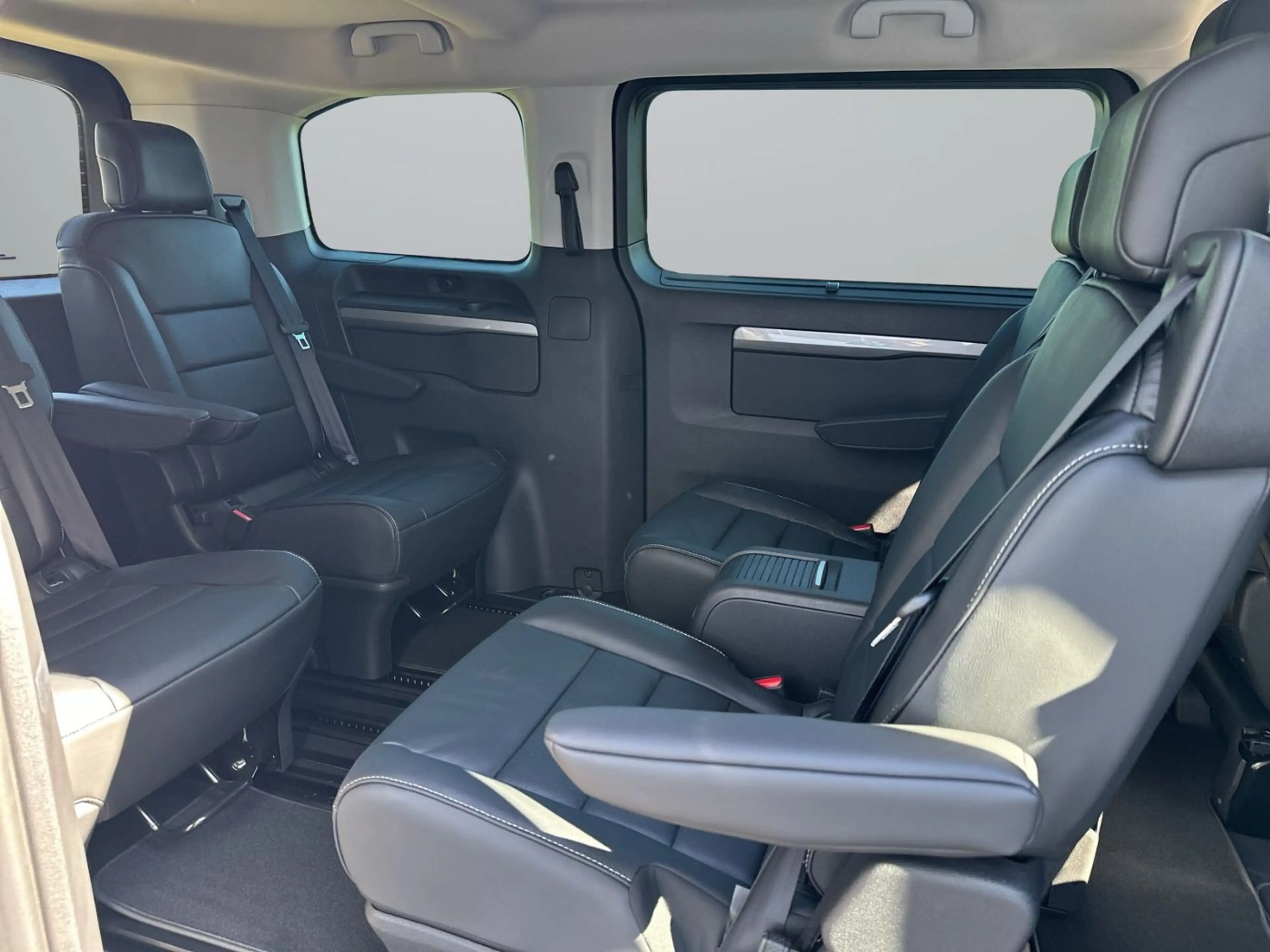 Opel Zafira GS AHK abnehmbar, Standheizung, Leder — photo 14