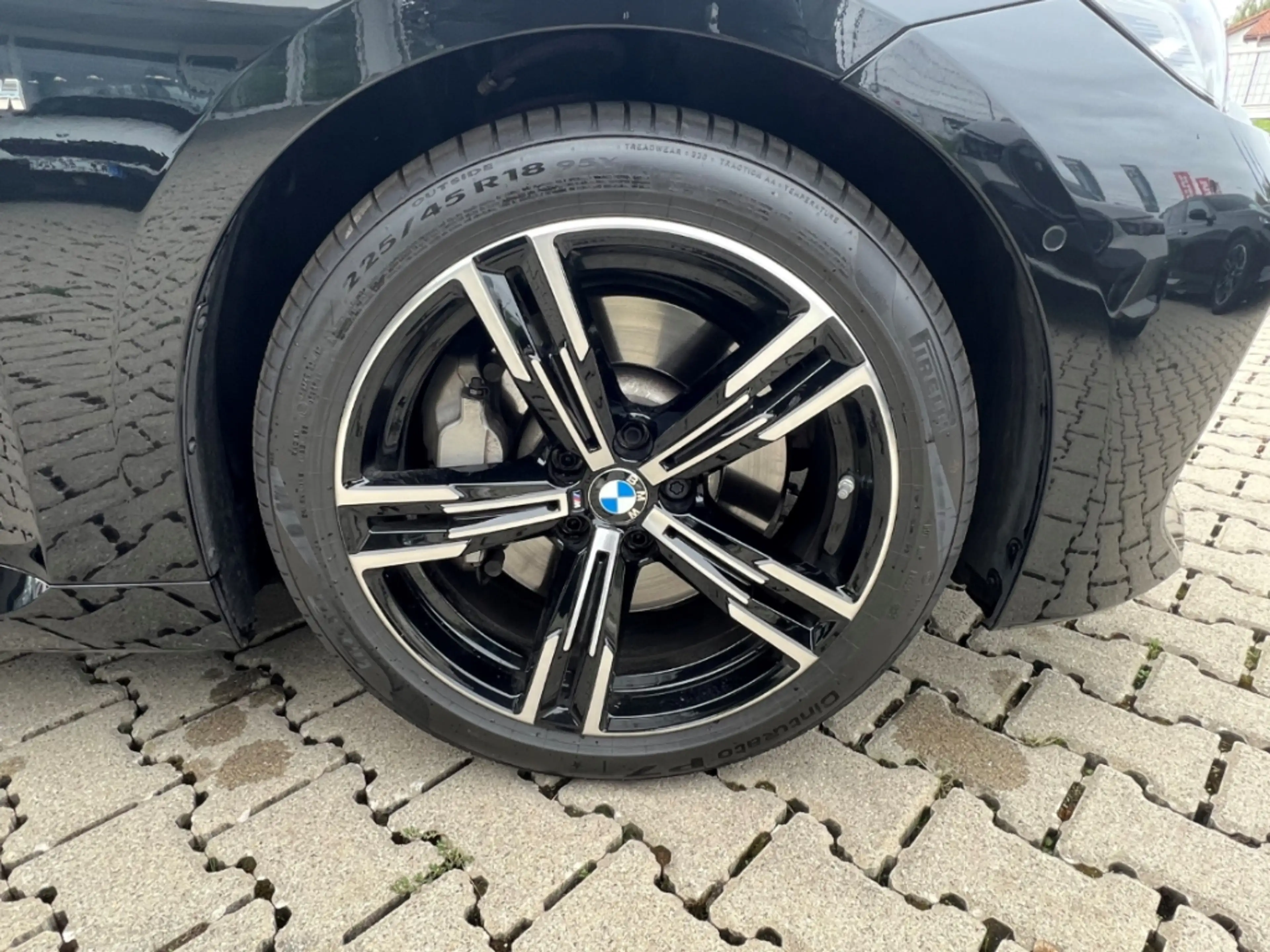 BMW 230 i Coupe M Sport 18'' Premium-Pak. adLED HiFi Sonne — photo 10
