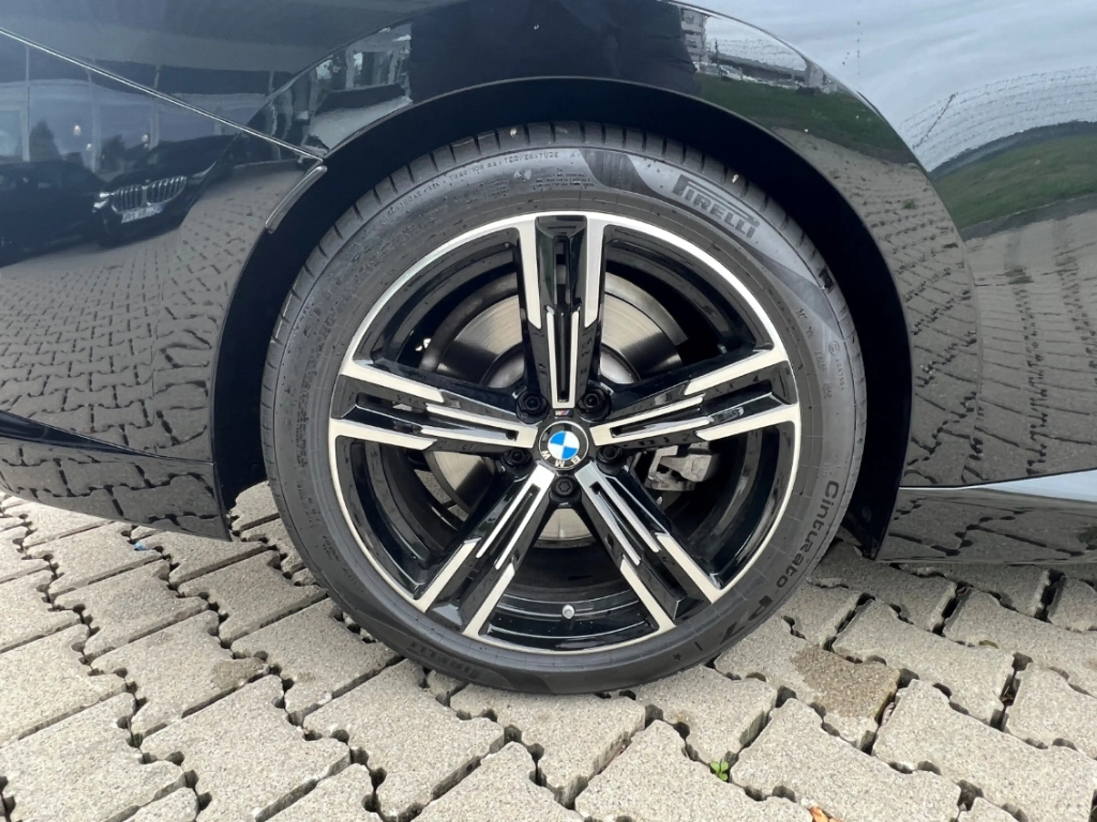 BMW 230 i Coupe M Sport 18'' Premium-Pak. adLED HiFi Sonne — photo 11