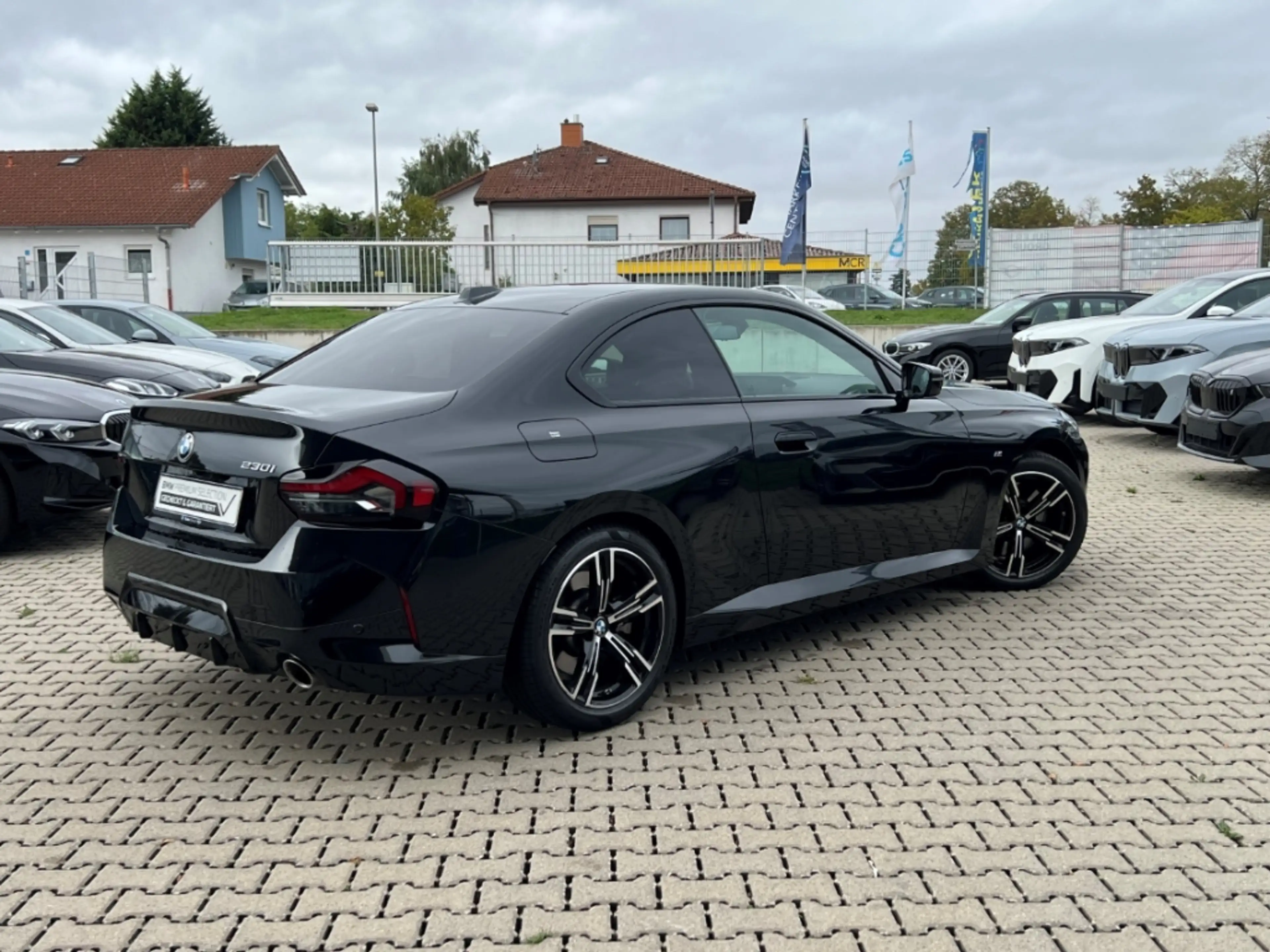 BMW 230 i Coupe M Sport 18'' Premium-Pak. adLED HiFi Sonne — photo 2