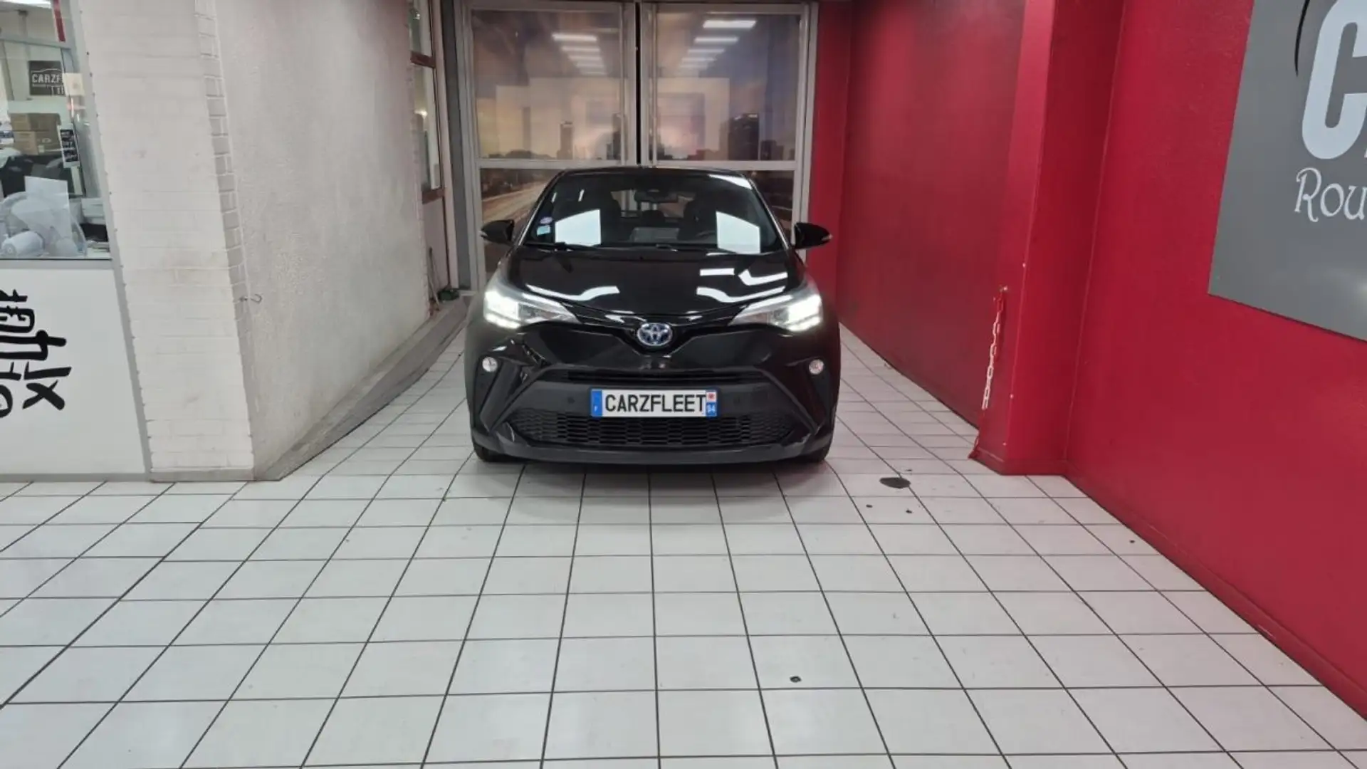 Toyota C-HR SUV 122cv DYNAMIC BUSINESS/1 ERE MAIN/TVA RECUP Noir - 2