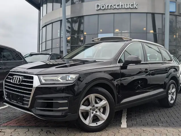 Audi Q7 3.0 TDI quattro NAVI. Kamera. KEYLESS GO