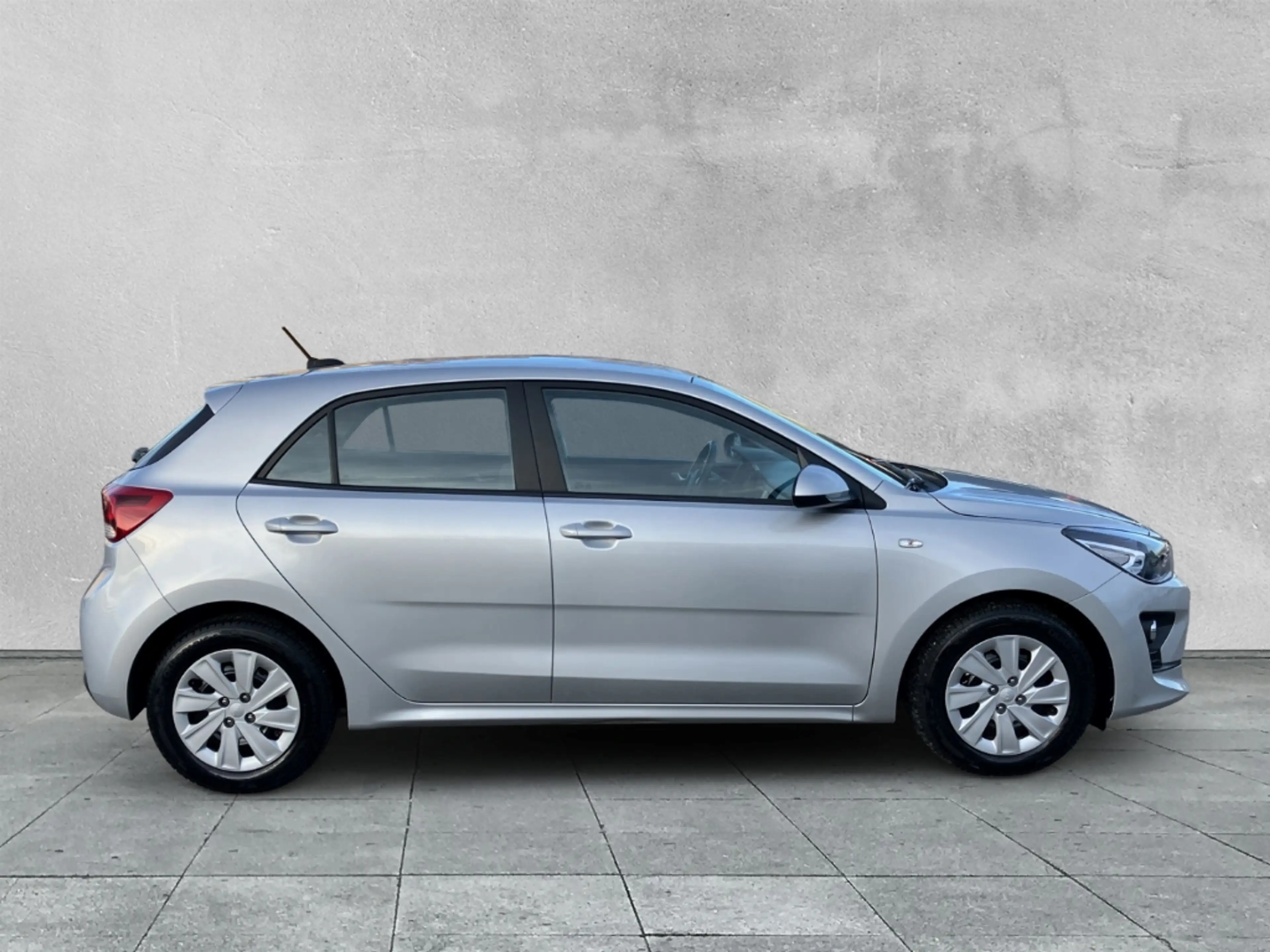 Kia Rio 1.0 T-GDI SPIRIT Spirit DAB+PDC+KLIMA+LHZ+SHZ+BT+Z — photo 6