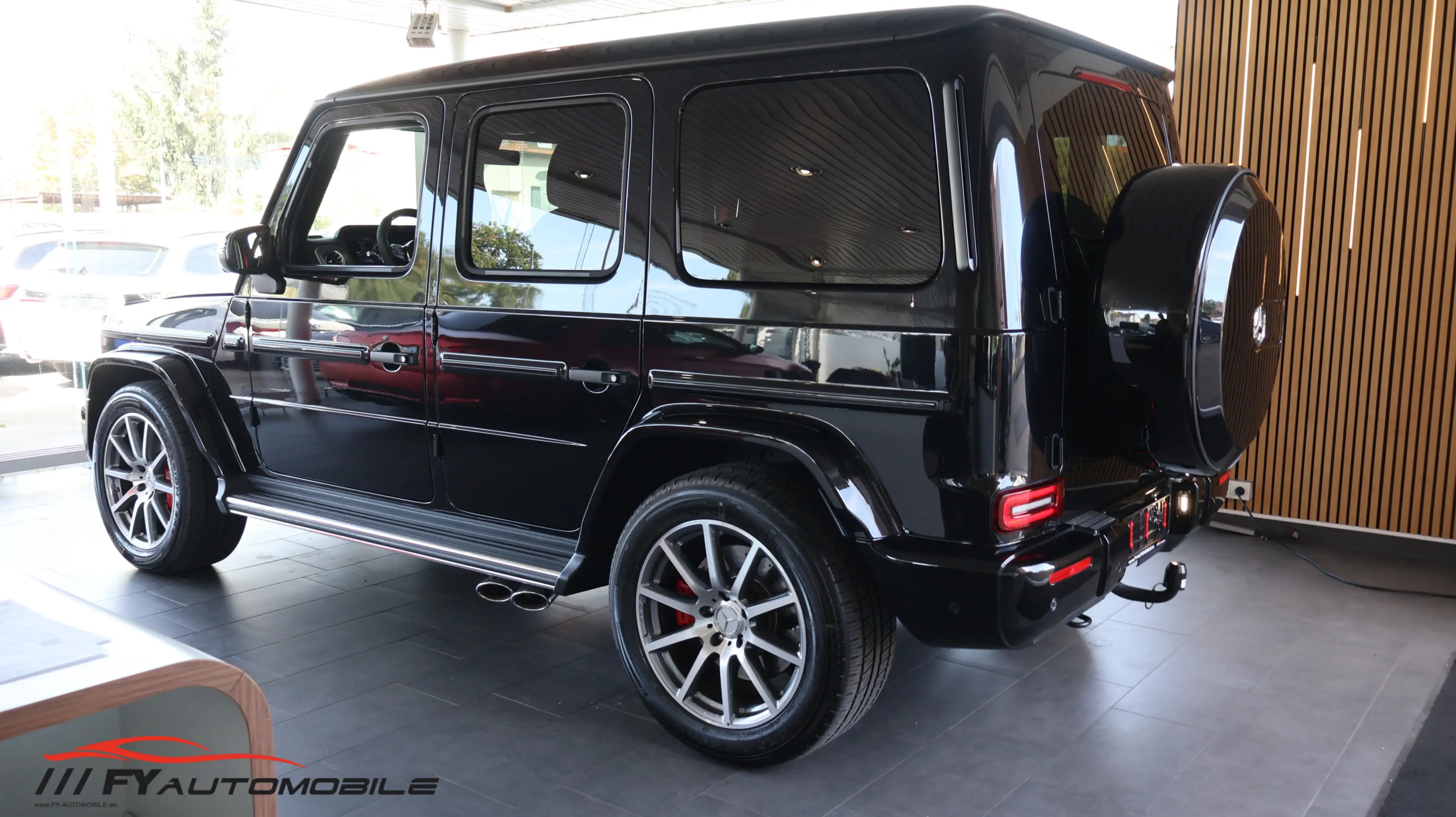 Mercedes-Benz G 63 AMG AMG G 63 Grand Edition AHK* SPORT ABG.* — photo 3