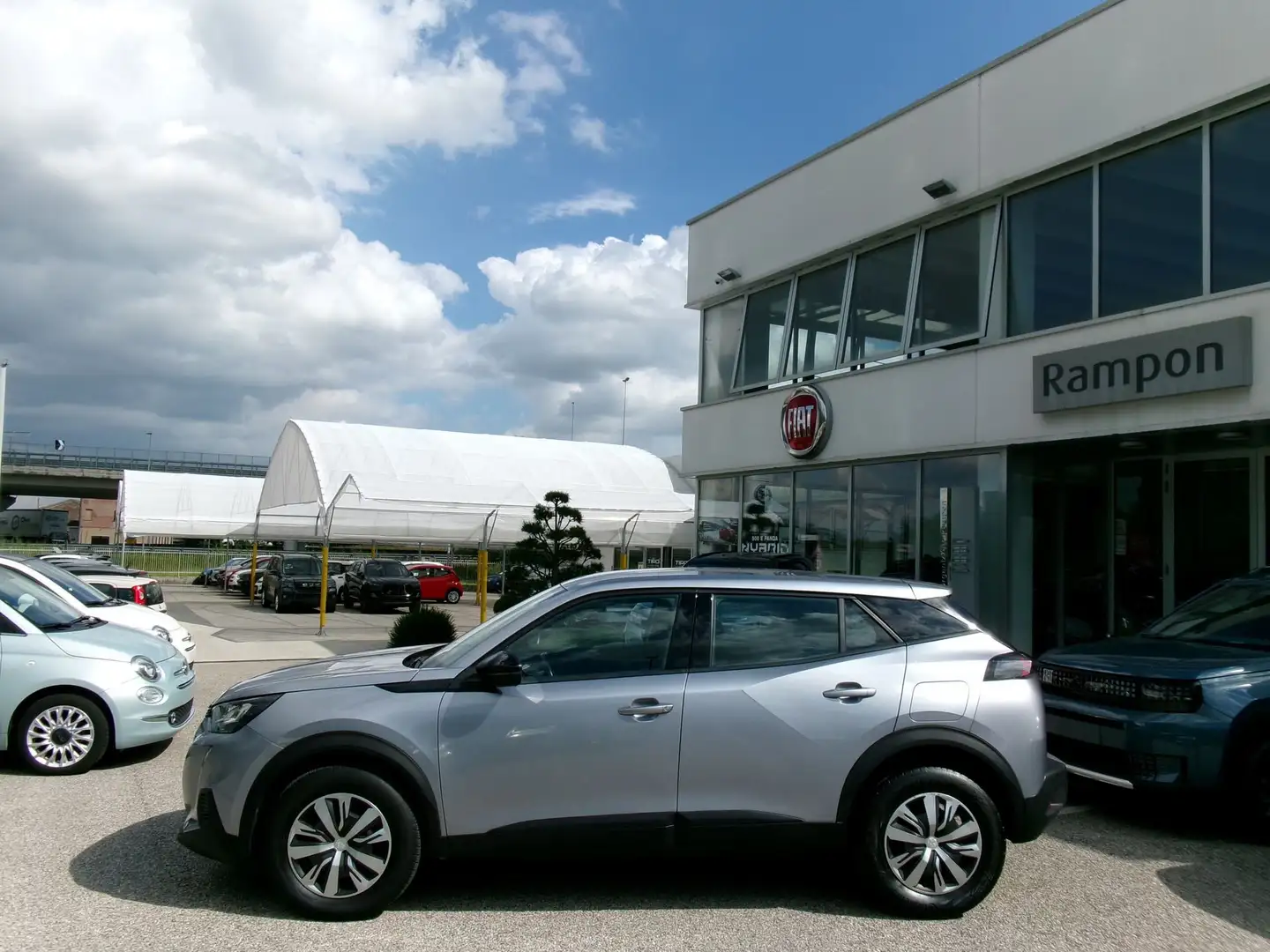 Peugeot 2008 2008 PureTech 100 S&S Allure Argent - 2