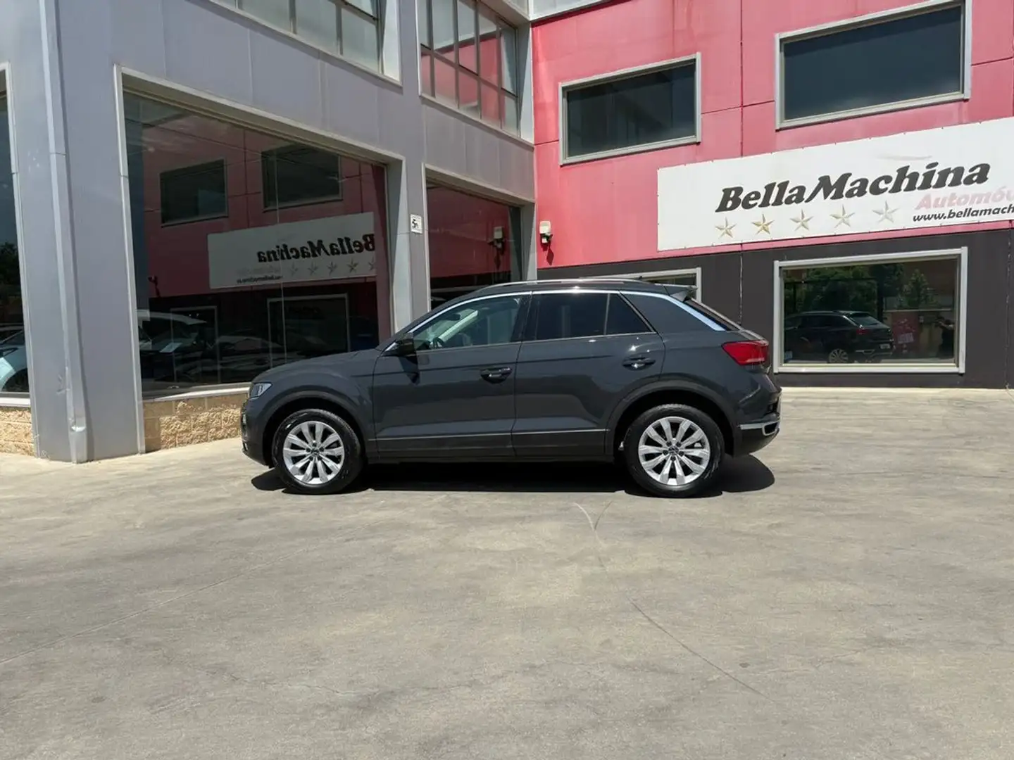 Volkswagen T-Roc 2.0TDI Advance DSG7 Gris - 2
