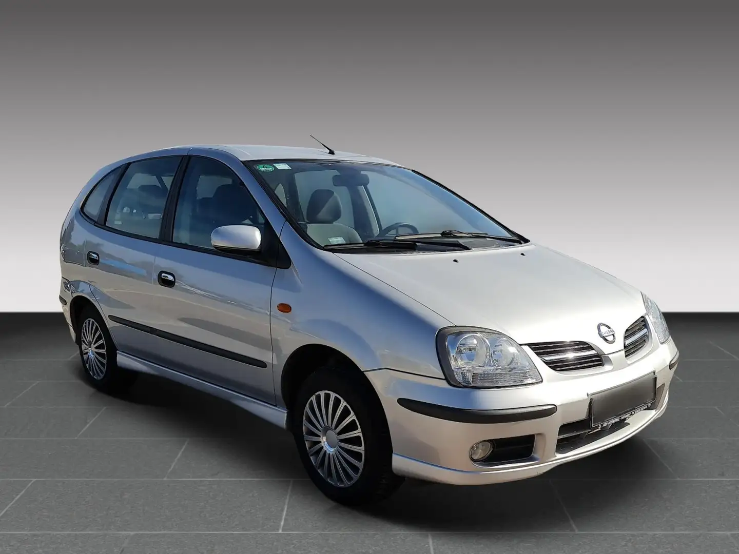 Nissan Almera Tino Acenta plus 1.8 16V KAT/8 Fach/ Händlerverkauf Silber - 2