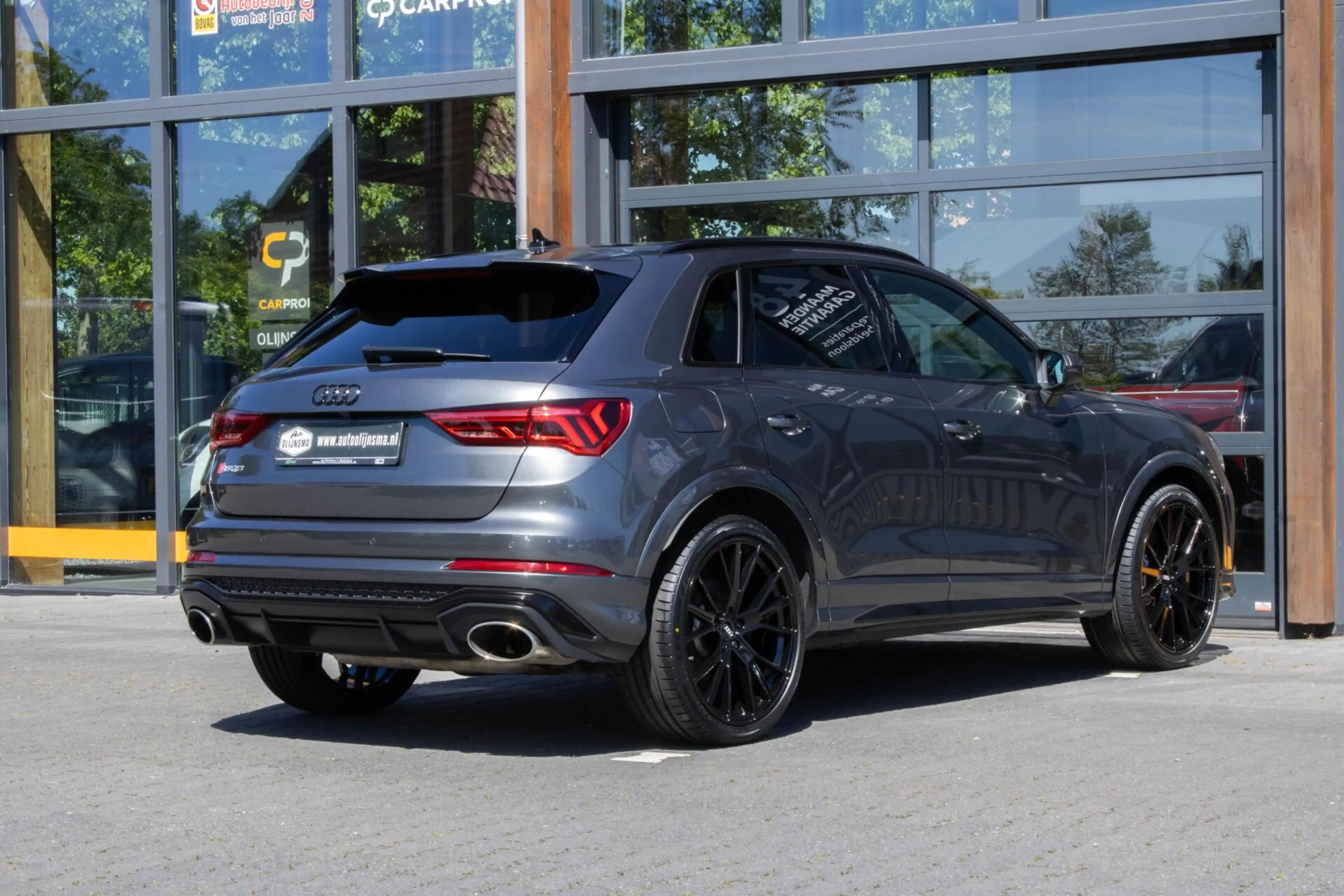 Audi RS Q3 RS Q3 2.5 TFSI — photo 10
