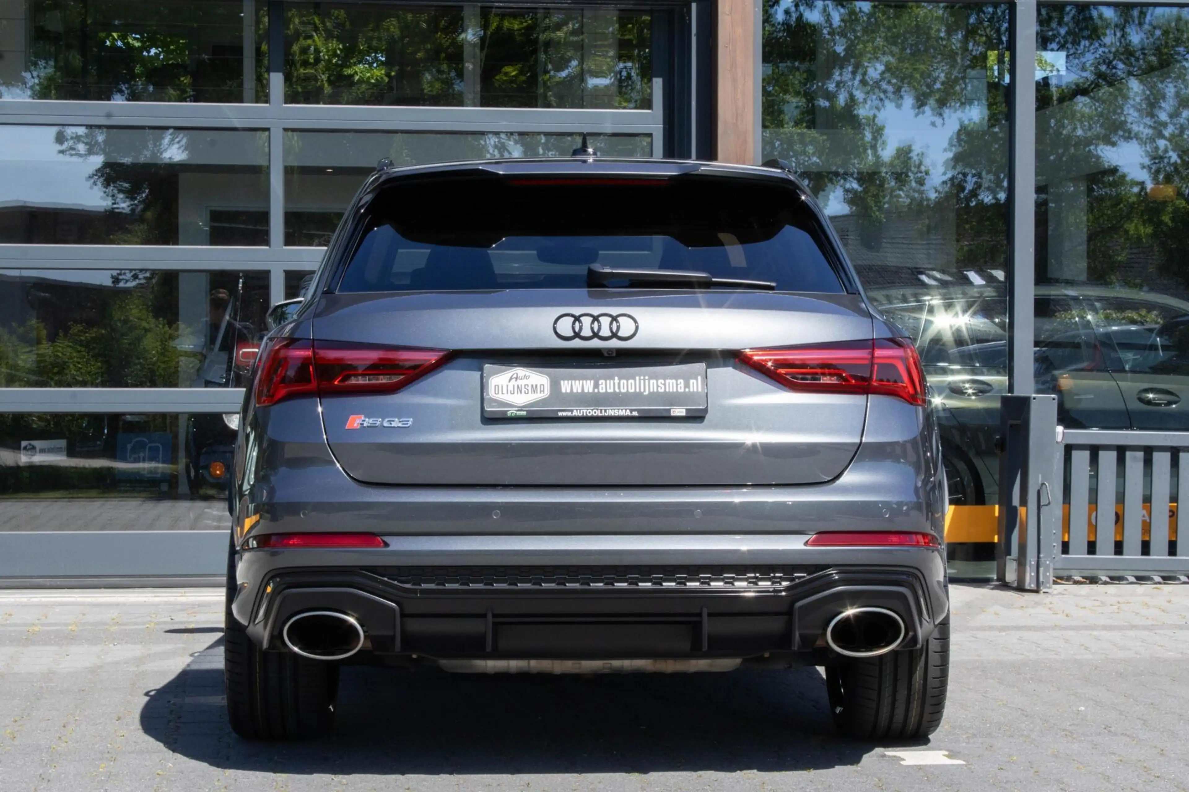 Audi RS Q3 RS Q3 2.5 TFSI — photo 11