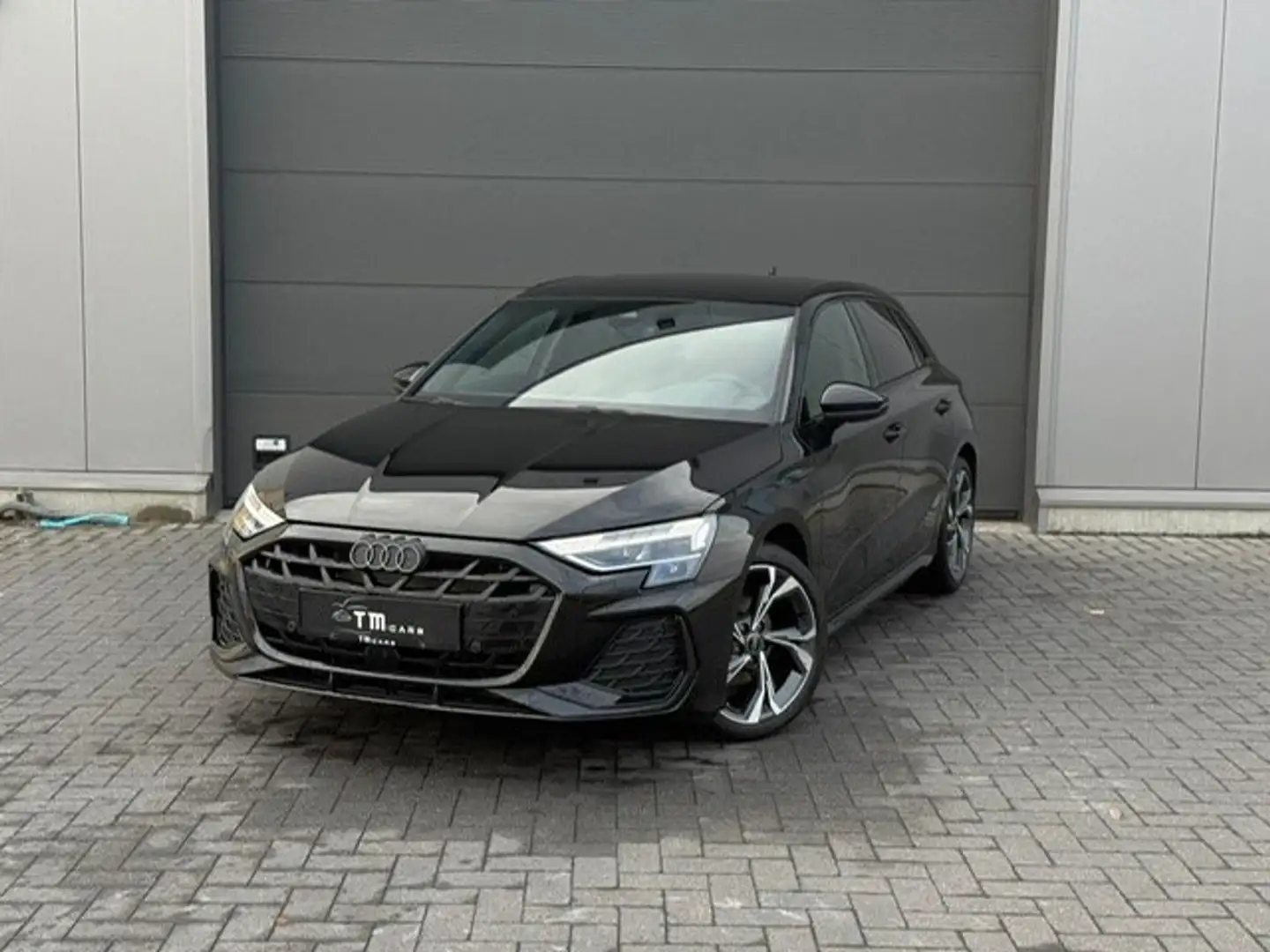 Audi A3 S-LINE/LED/NAVIGATIE/CAMERA Zwart - 1