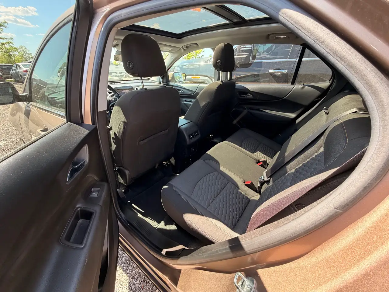 Chevrolet Equinox снимка Chevrolet Equinox